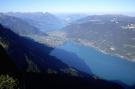 Camping Du Lac Iseltwald: View on Lake Brienz and Interlaken